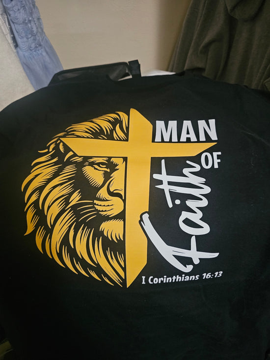 Man of Faith – Lion Graphic Christian T-Shirt